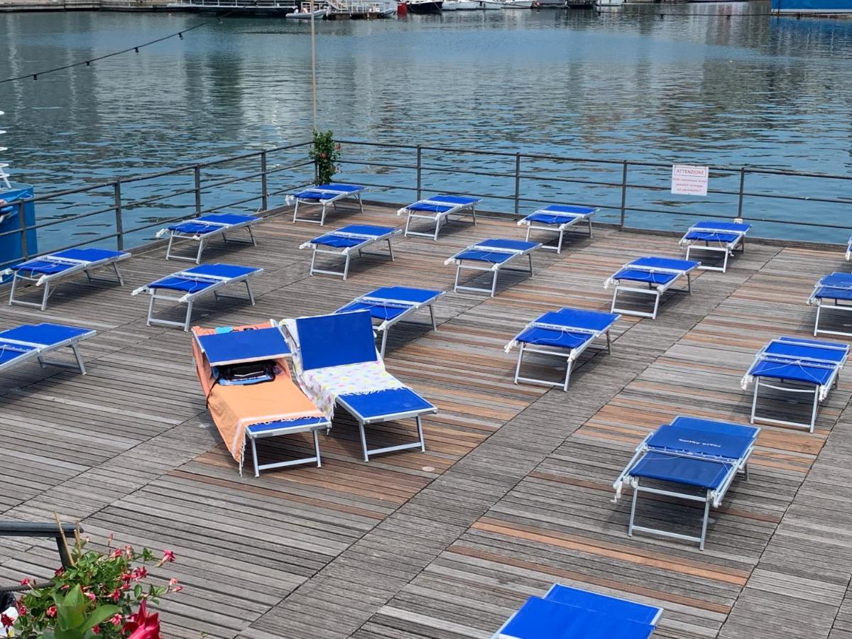 Old Port 4 Beds Apartment *
