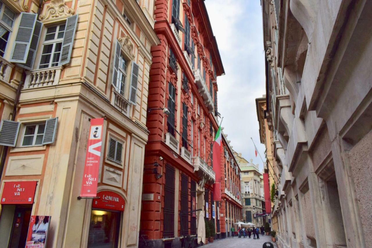 Old Port 4 Beds Apartment Genua